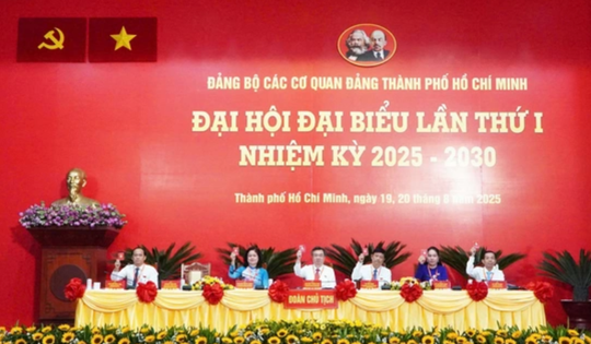 TPHCM: Không nhận quà tặng, hoa chúc mừng Đại hội đại biểu Đảng bộ lần thứ I