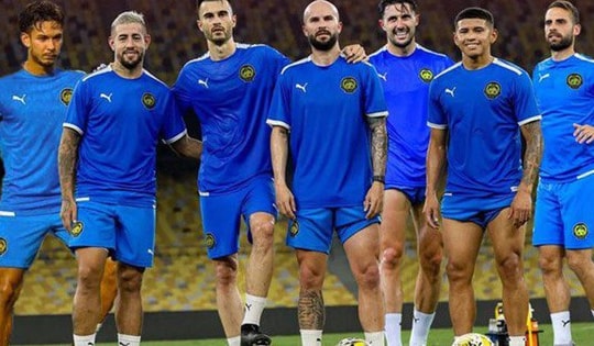 FIFA tung bằng chứng 7 cầu thủ nhập tịch Malaysia đều bị làm giả giấy khai sinh