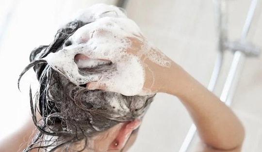 Cục Quản lý Dược yêu cầu thu hồi 3 sản phẩm dầu gội, dung dịch vệ sinh phụ nữ là hàng giả