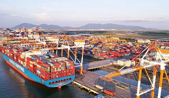 Thành phố Hồ Chí Minh sẽ có 'trung tâm logistics tầm cỡ thế giới'