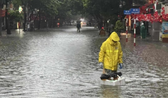 Sáng 8/10, Hà Nội còn 12 điểm ngập nặng