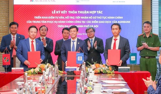 Agribank và Trung tâm Phục vụ Hành chính công TP Hà Nội hợp tác triển khai mô hình hỗ trợ người dân thực hiện dịch vụ công tại điểm giao dịch của ngân hàng