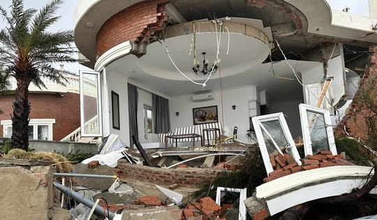 Sở Xây dựng Hà Tĩnh nói gì việc nhiều căn villa ở Resort Hoa Tiên Xuân Thành vỡ nát sau bão?