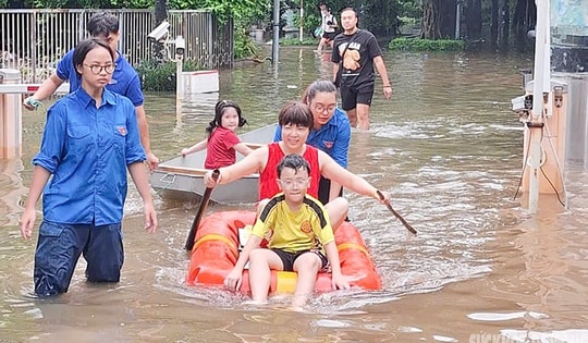 Lũ sông Cầu vượt mức lịch sử gây ngập cho những khu vực nào của Hà Nội?