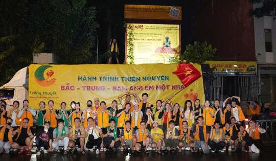 Trăng Khuyết kích hoạt gói cứu trợ khẩn cấp sau bão Bualoi