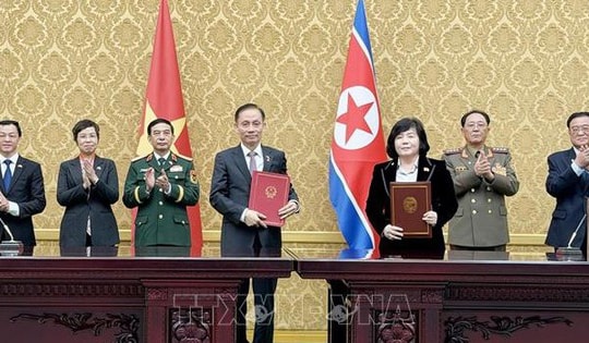 Lễ ký kết các văn kiện hợp tác song phương Việt Nam – Triều Tiên