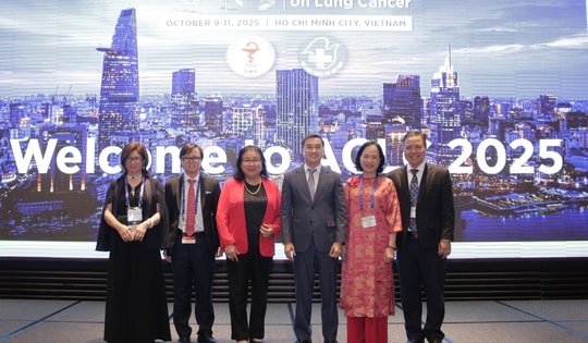 Hàng trăm nhà khoa học quốc tế và Việt Nam 'hội tụ' bàn giải pháp nâng chất lượng chẩn đoán, điều trị ung thư phổi