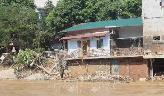 Bảo hiểm ước bồi thường hơn 1.670 tỷ cho khách hàng bị thiệt hại nặng nề do mưa bão