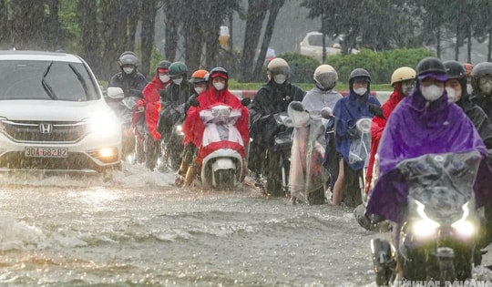 Miền Bắc bước vào đợt mưa lớn, chuẩn bị đón không khí lạnh