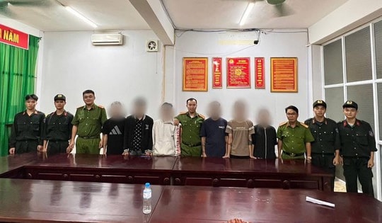 Điều tra nhóm gây rối, chém vào xe máy người đi đường tại Tuyên Quang