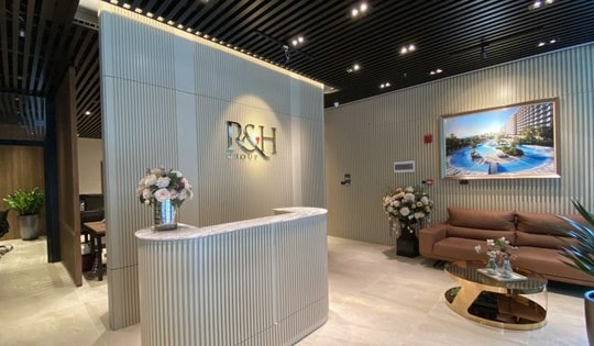 TPS báo cáo vi phạm trái phiếu của Tập đoàn R&H