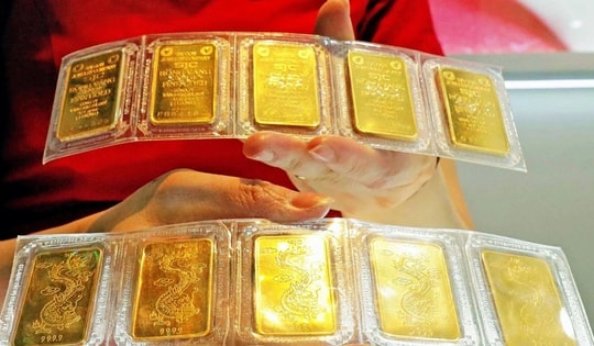 Giá vàng hôm nay ngày 14/10 tăng không ngừng lên đỉnh mới