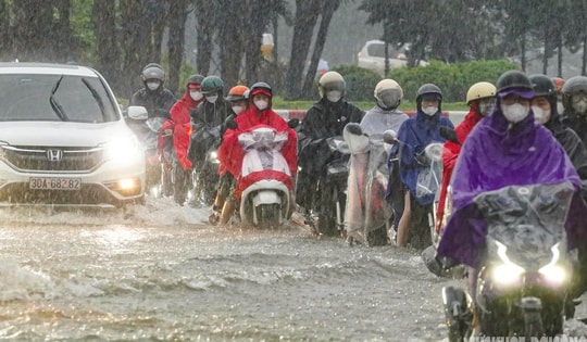 Các tuyến phố ở Hà Nội có nguy cơ ngập do cơn mưa sáng 14/10