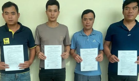 Vạch trần thủ đoạn lừa đảo của nhóm thanh niên 'đập đá tìm ngọc'