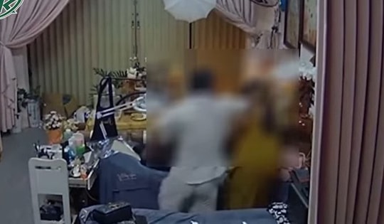 Phẫn nộ clip người đàn ông hành hung vợ cũ dã man, nạn nhân tiết lộ thông tin bất ngờ