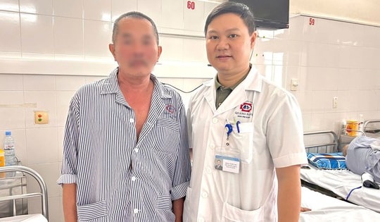 Người đàn ông được bác sĩ phát hiện mắc cùng lúc 2 bệnh ung thư