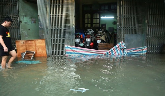 Chuyên gia cảnh báo miền Trung sắp hứng một đợt mưa lũ cực lớn