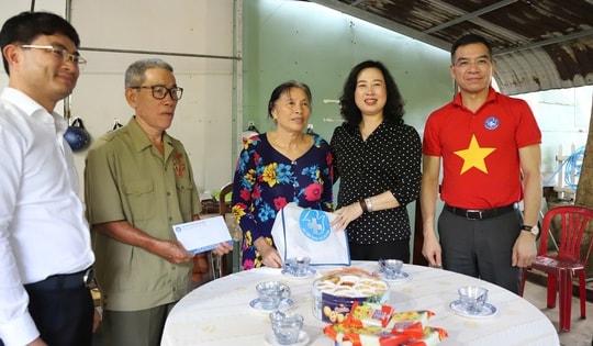 Ngành y tế triển khai nhiều hoạt động thiết thực hưởng ứng các phong trào thi đua yêu nước