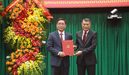 Ông Nguyễn Đình Trung giữ chức Bí thư Thành ủy Huế