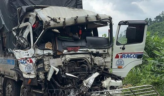 Làm rõ nguyên nhân tai nạn liên hoàn trên cao tốc La Sơn – Hòa Liên