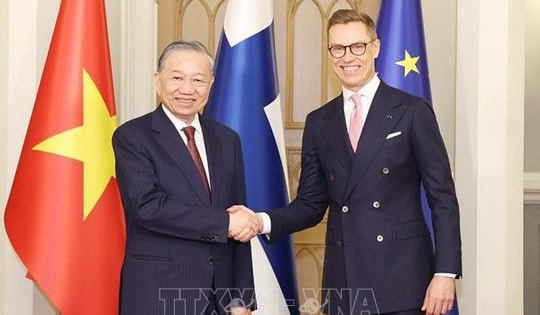 Tuyên bố chung về việc thiết lập quan hệ Đối tác Chiến lược giữa Việt Nam và Phần Lan