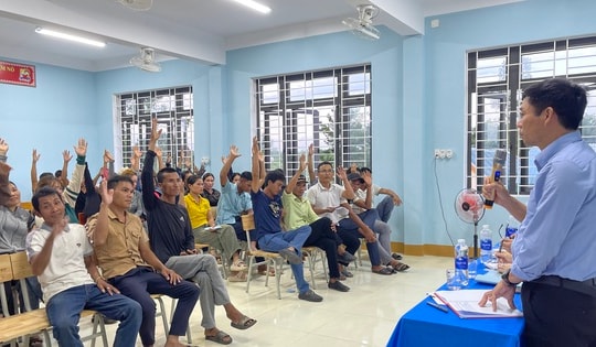 Vụ 40 học sinh Trường Dân tộc bán trú ở Quảng Trị nhập viện: Tiếp tục đình chỉ công tác hiệu phó