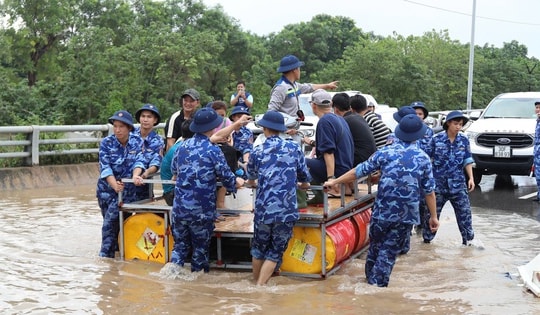 Mưa lớn bắt đầu từ Quảng Trị và Huế đêm nay, phát triển đến Đà Nẵng vào ngày mai