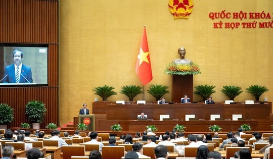 Đề xuất miễn phí sách giáo khoa, bỏ cấp bằng THCS