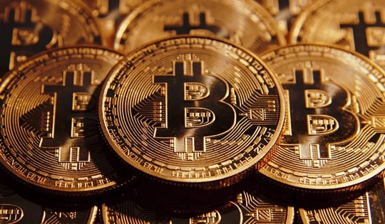 Tiền điện tử có thể 'mở cánh cửa xuống địa ngục' do thương chiến