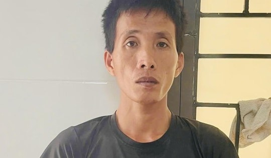 Khởi tố cha dượng bạo hành con riêng của vợ