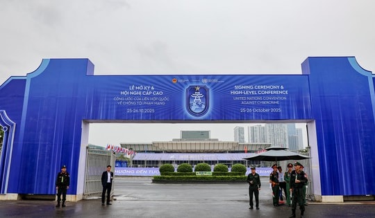 Hà Nội phân luồng giao thông phục vụ Lễ mở ký Công ước của Liên hợp quốc về chống tội phạm mạng