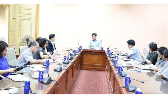 Tiếp tục hoàn thiện thể chế, tăng cường hậu kiểm, đấu tranh với hàng giả, gian lận thương mại liên quan đến thực phẩm