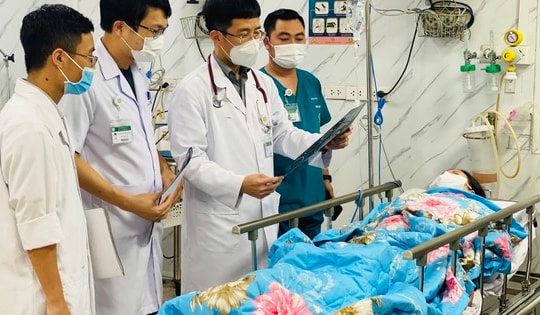 Chuyên gia hàng đầu về đột quỵ là ứng viên Giáo sư với 52 bài báo quốc tế uy tín