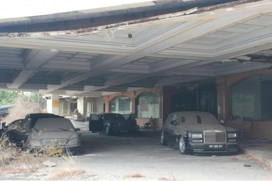 Bất ngờ phát hiện dàn siêu xe trị giá hơn 200 tỷ đồng trong khách sạn bỏ hoang