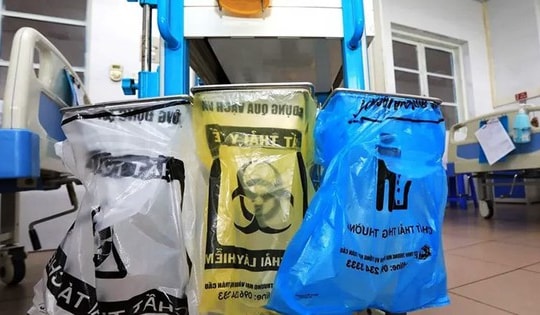 Quản lý chất thải y tế: Lưu giữ an toàn, giảm thiểu từ nguồn