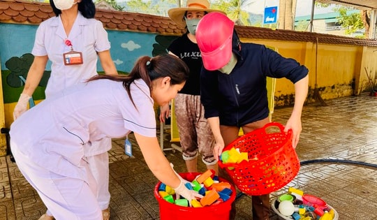 Kiểm soát lây nhiễm bệnh tay chân miệng, sẵn sàng ứng phó mọi tình huống dịch bệnh