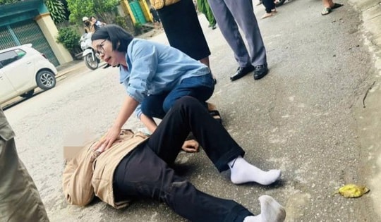 Trên đường đi họp, Giám đốc bệnh viện dừng xe khẩn cấp cứu người bị tai nạn