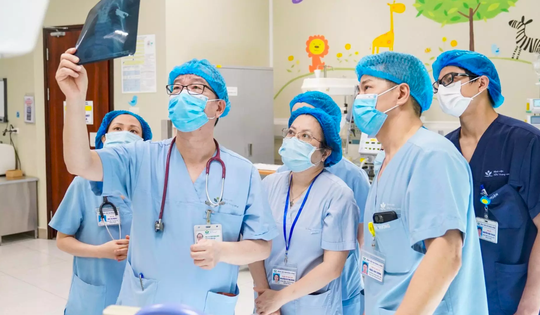 Lãnh đạo ngành Nhi khoa trở thành ứng viên Giáo sư năm 2025