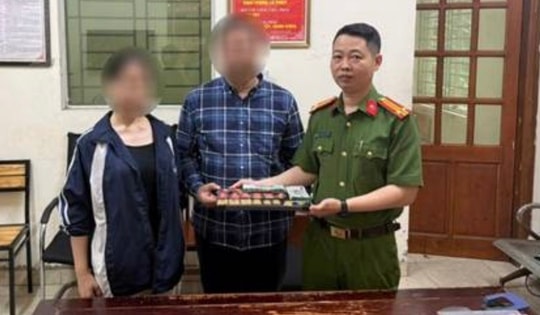 Hà Nội: Nghe lệnh bắt giả, cô gái phá két sắt lấy 130 triệu và 18 chỉ vàng của gia đình