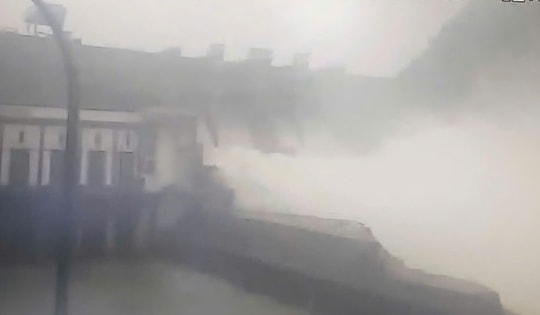 Hai thủy điện ở Huế tăng lưu lượng điều tiết nước, dự kiến đến 1.800m3/s