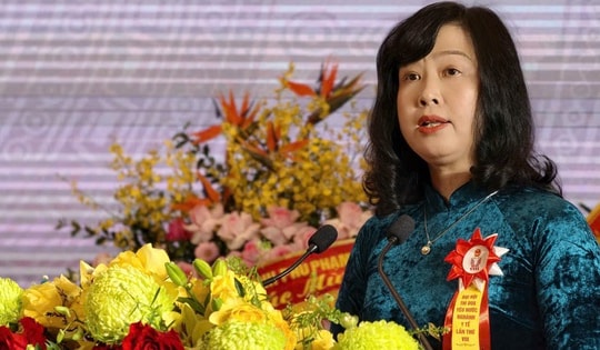 Phong trào thi đua yêu nước thúc đẩy toàn ngành Y tế thực hiện vượt mức các mục tiêu chăm sóc sức khoẻ nhân dân