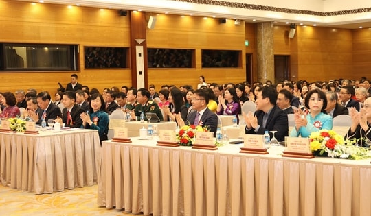 Đại hội thi đua yêu nước ngành Y tế lần thứ VIII: Đoàn kết - Sáng tạo - Tự tin bước vào kỷ nguyên vươn mình