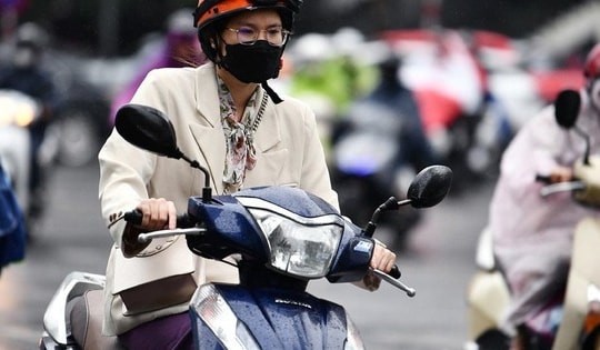 Miền Bắc trời rét, miền Trung vẫn còn mưa lớn