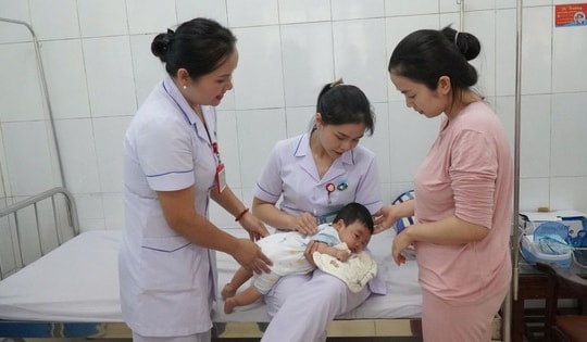 Ngọn lửa yêu nghề trong trái tim người điều dưỡng