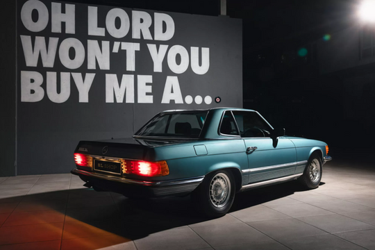 'Khai quật' siêu xe Mercedes Benz 500 SL tuyệt mỹ, sản xuất năm 1982