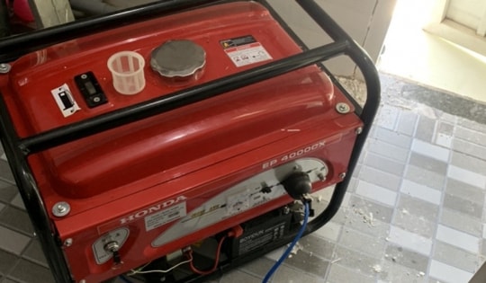 4 người tử vong do ngạt khí khi sử dụng máy nổ để phát điện trong nhà