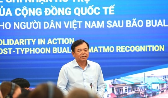 Khoảng 7.1 triệu USD tiền mặt cấp phát hỗ trợ người dân bị ảnh hưởng bởi thiên tai bão lũ