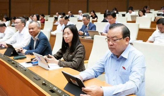 Quốc hội bước vào phiên thảo luận về kế hoạch phát triển kinh tế - xã hội