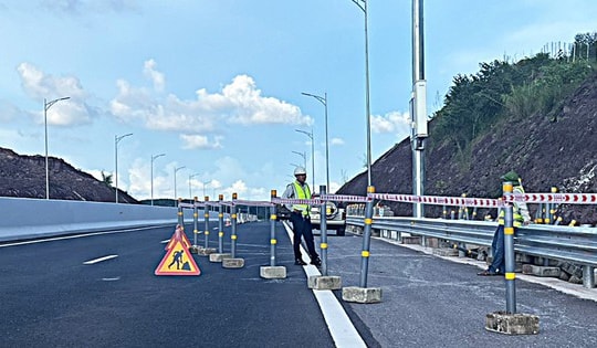 Hàng loạt cao tốc cấm xe lớn đi làn 1, giảm tốc độ: Người dân lưu ý khi lưu thông