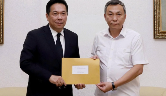 Đại diện Liên đoàn Bóng đá Thái Lan giải trình về sự cố hiển thị sai Quốc kỳ Việt Nam